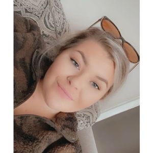 Meet your Posher, Rae-ann